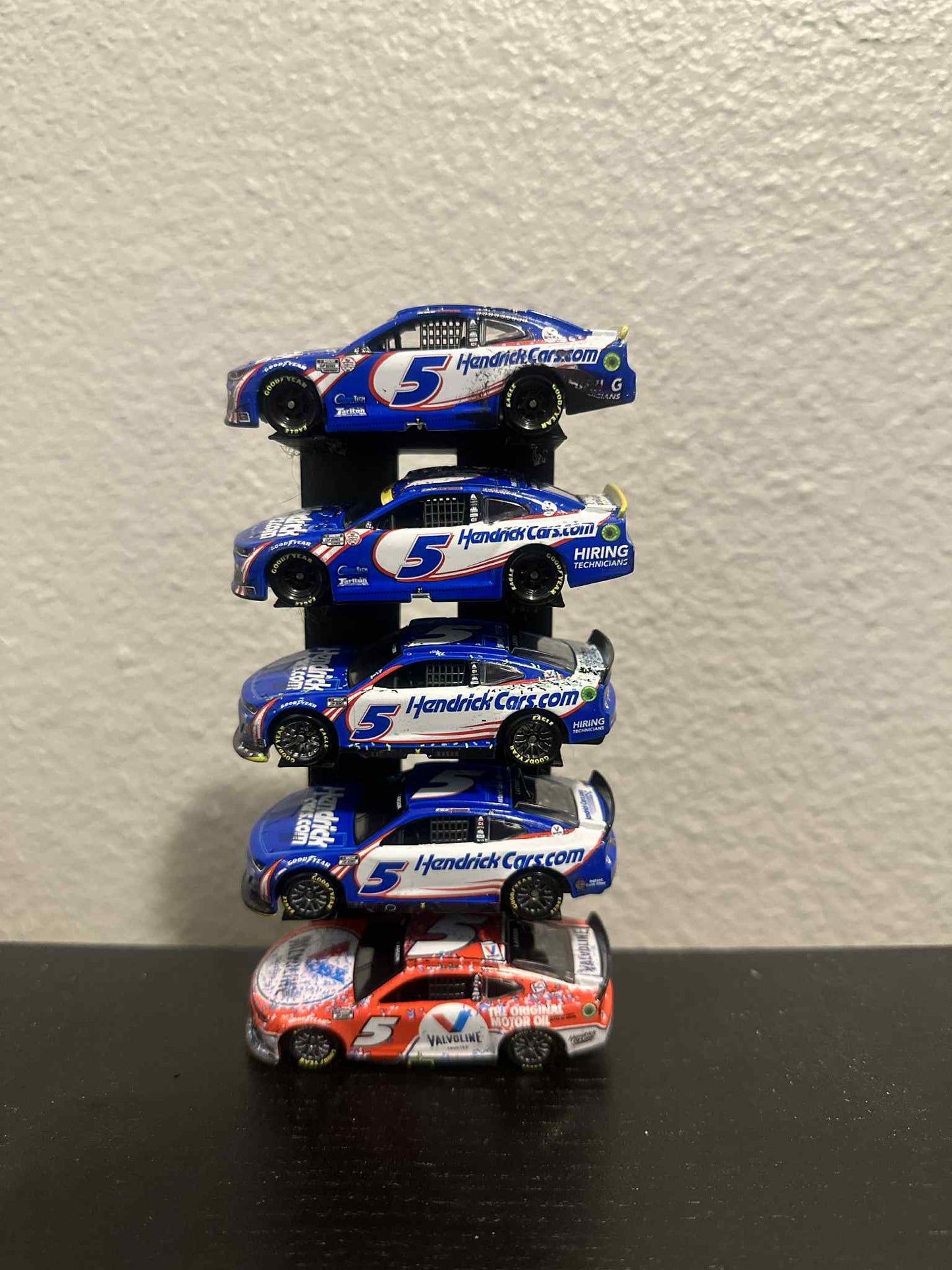NASCAR 1:64 Diecast Stands